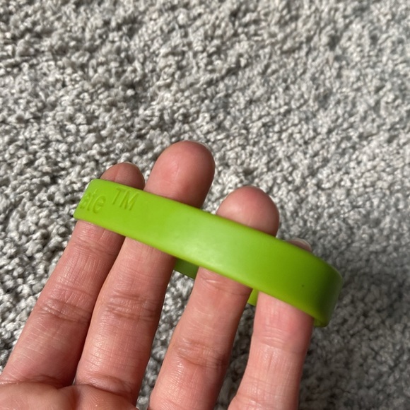 Bright green “Commitment to Graduate” silicone bracelet - Picture 13 of 15
